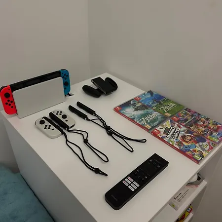 Craftsapartment -Free Parking, King Size Beds, Netflix And Nintendo * Prag