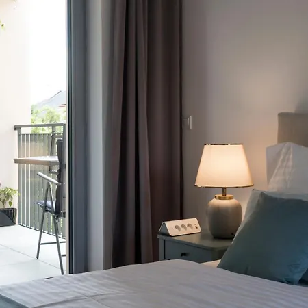 Craftsapartment - King Size Beds, Netflix And Nintendo Apartamento Praga