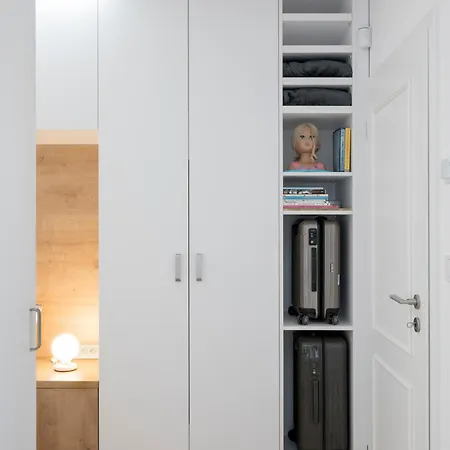 Craftsapartment - King Size Beds, Netflix And Nintendo Apartament