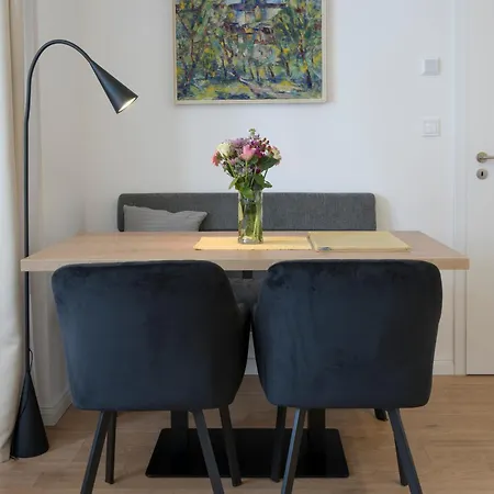 Craftsapartment - King Size Beds, Netflix And Nintendo